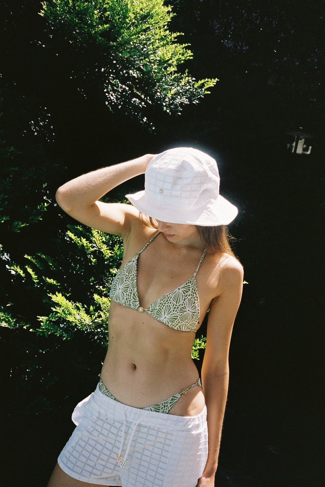 PRIME รุ่น KATE BUCKET HAT WITH TINY CRYSTAL HARDWARE