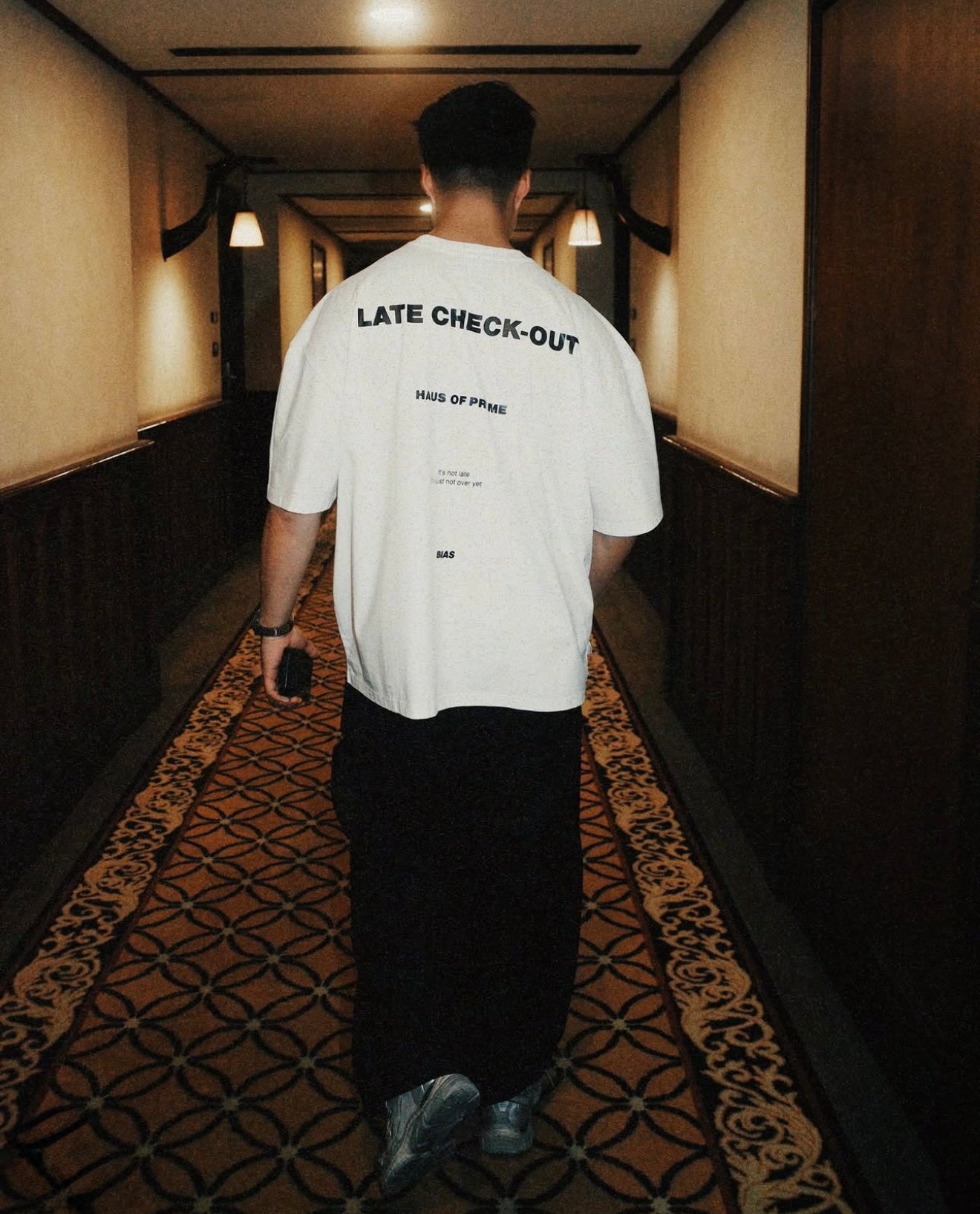 AFTER HOURS OVERSIZED TEE